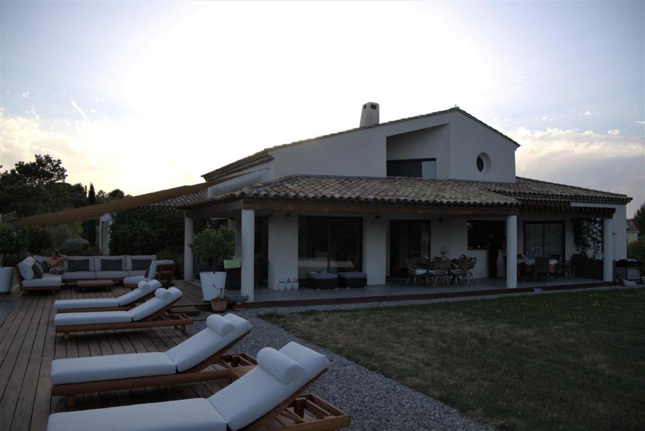 Villa Otilia-Bed And Breakfast-Chambres D'Hotes En Provence Rians  Exterior photo